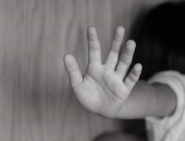Έδεσσα: 60χρονος-τέρας βίασε 6χρονο κορίτσι - Η μητέρα το αντιλήφθηκε από το ματωμένο φόρεμα της μικρής!